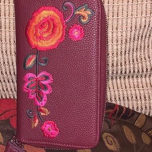 31 totes and wallets